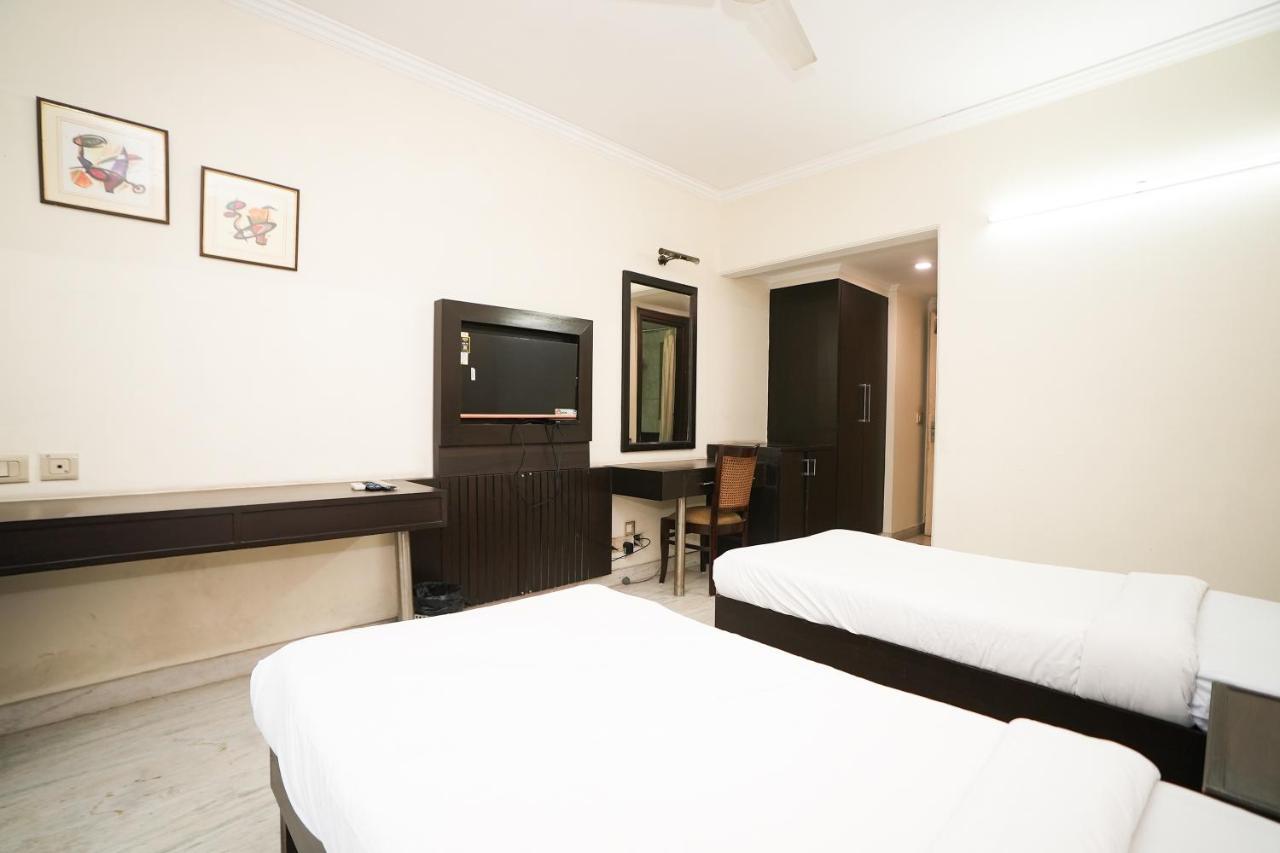 Stay Well Hotels & Homes Gurgaon Exterior photo