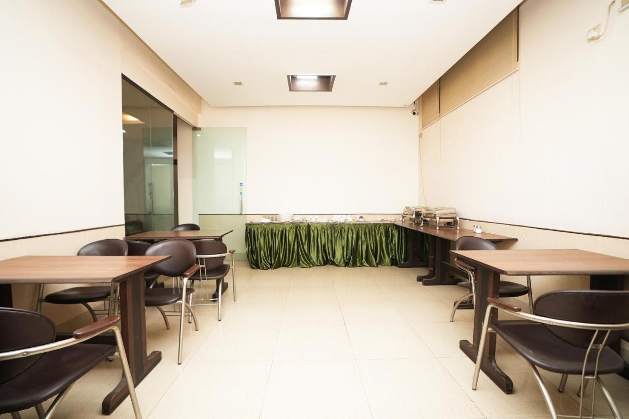 Stay Well Hotels & Homes Gurgaon Exterior photo